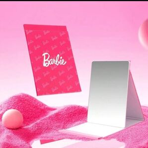 Barbie ミラー 折りたたみ スタンドミラー Barbieロゴ 総柄 海外限定品