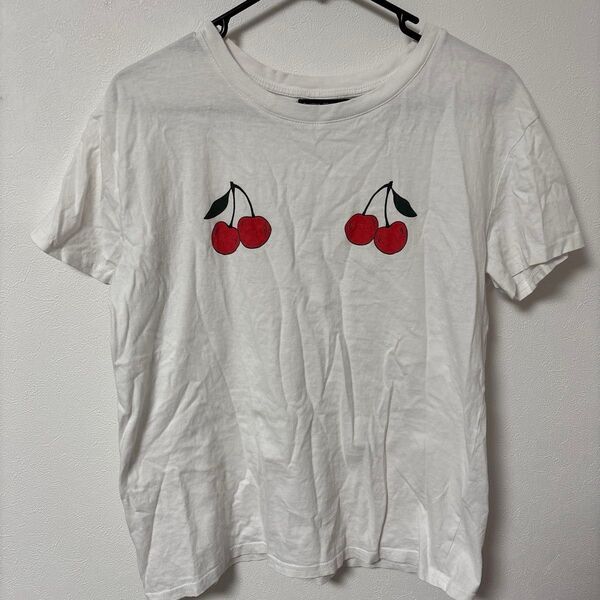 レディース Bershka BSKGIRL ベルシュカ ベルシュカガール さくらんぼ Tシャツ サイズM 送料無料