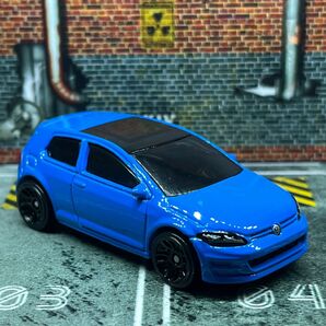 ☆ホットウィール マルチパック 限定カラー フォルクスワーゲン ゴルフMk7☆