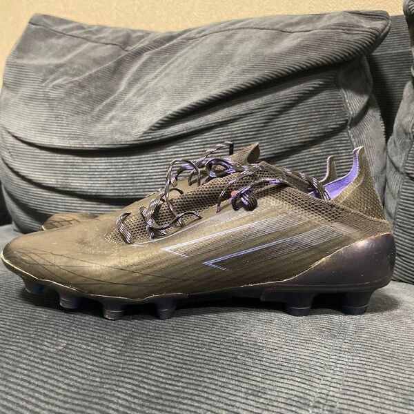 adidasのXです。HGです。