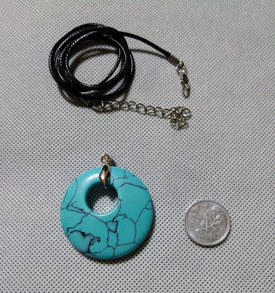 ストーンペンダント アクセサリー