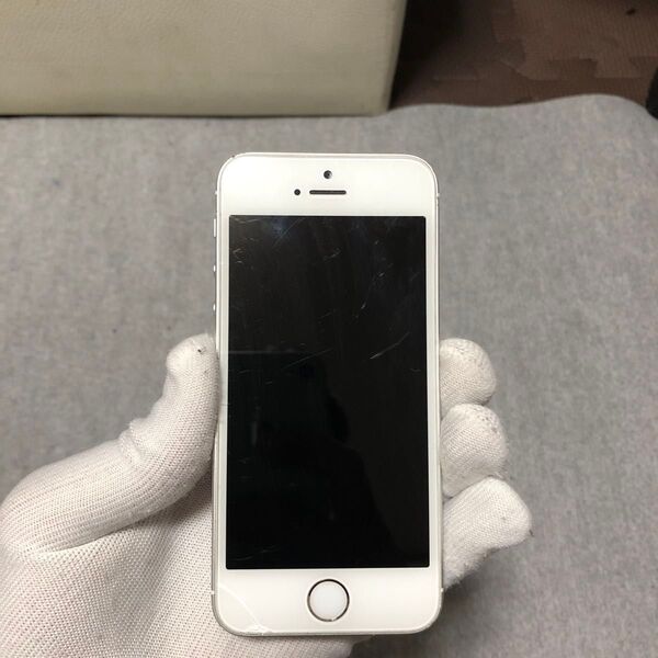20-iPhoneSE 16GB