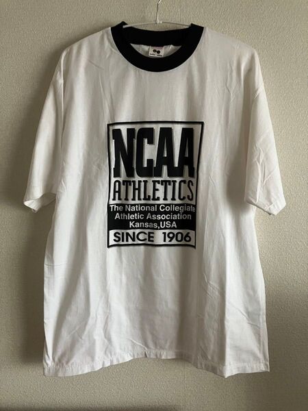 DESCENTE デサント 半袖Tシャツ 白 カットソー トップス 日本製 スポーツ NCAA ATHLETICS