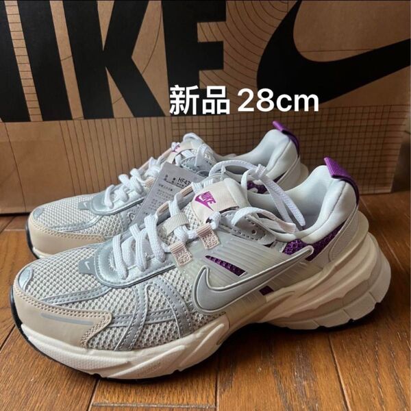 新品 ナイキ V2K ラン PRM パープル 28cm hf4305-072 5999->4999円 5/31夜まで