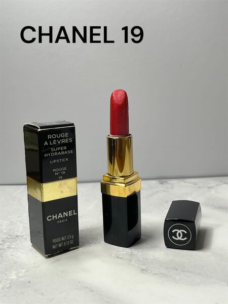 CHANEL ROUGE A LEVRES N° 19 口紅 シャネル ルージュ
