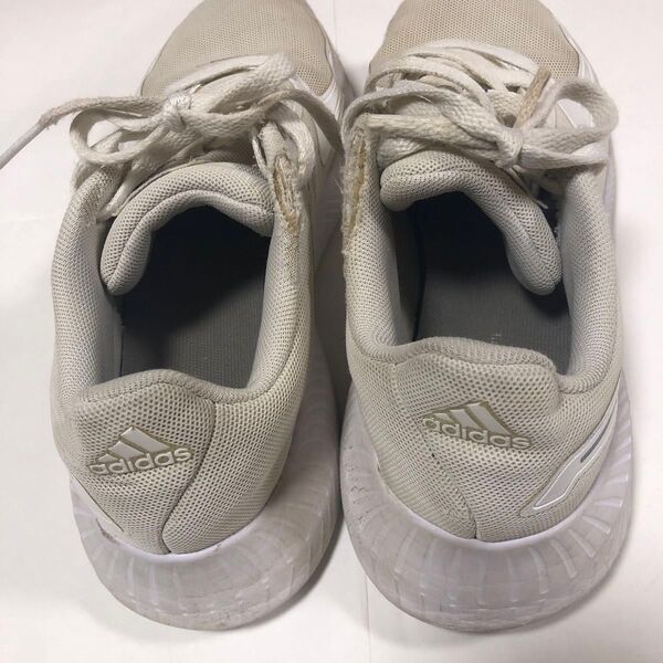 adidas 通学用 白 スニーカー 22.5㎝