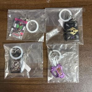 仮面ライダー めじるしチャーム 4個セット