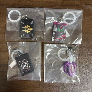 仮面ライダー めじるしチャーム 4個セット
