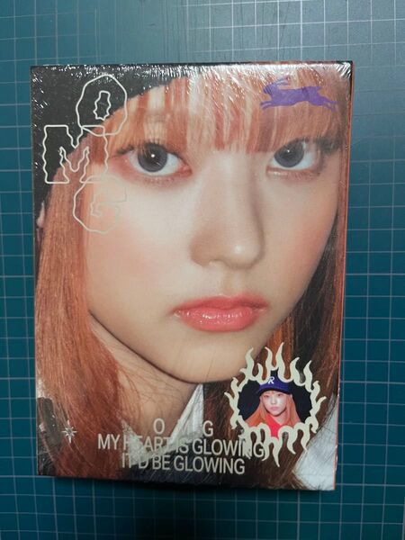 新品未開封 シュリンクあり【輸入盤CD】 Newjeans/Newjeans Omg ヘリンver