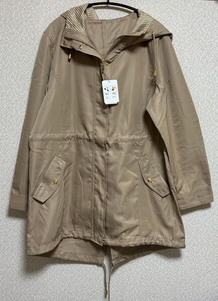 【タグ付き新品未使用】COEUR SUCRE ベージュ撥水マウンテンパーカーベージュ Lサイズ