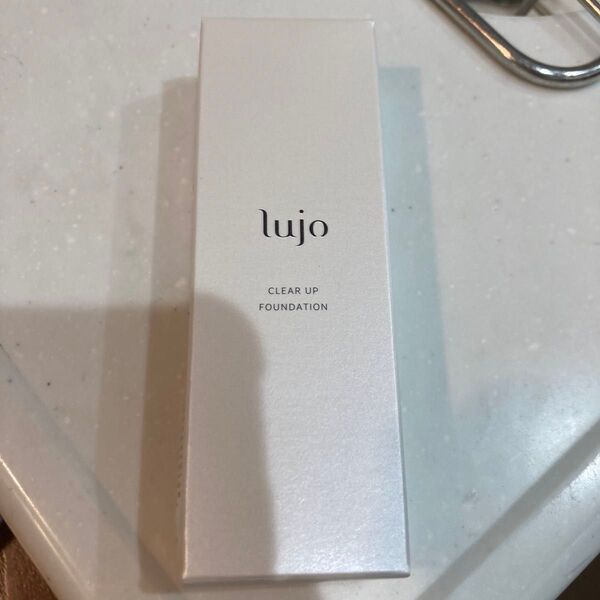 lujo クリアアップファンデーション ライトベージュ 20g ルジョー