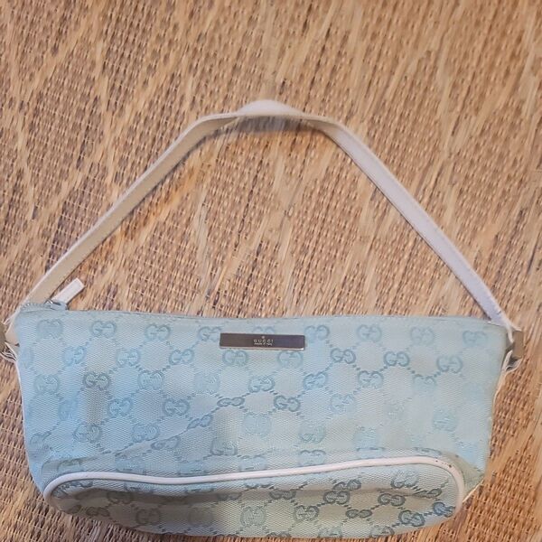 GUCCI アクセサリーポーチ