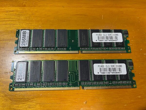 256MB PC400 CL3 DDRメモリー 2枚組 合計512MB デスクトップ用メモリ