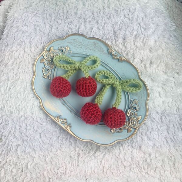 【ハンドメイド】さくらんぼリボン モチーフ 手編み