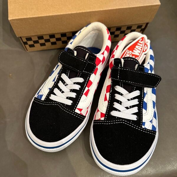新品☆バンズ VANS オールドスクール キッズ スニーカー 19cm