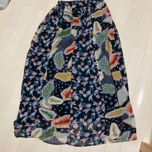 キューブシュガーロングスカート 花柄 M