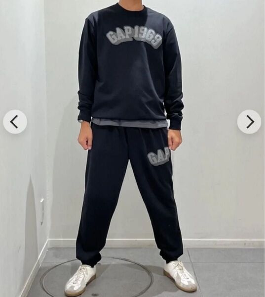 GAP 1969 アーチロゴ 定番ワッペンロゴ スウェットシャツ ジョガーパンツ セットアップ L Mトゥルーブラック