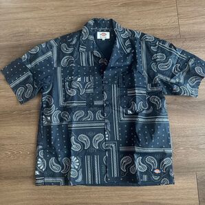 Dickies 半袖シャツ ペイズリー柄 ネイビー
