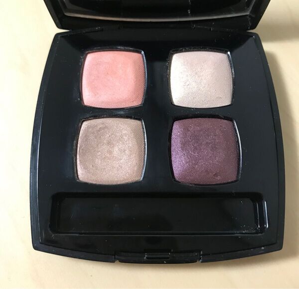 【限定色】CHANEL アイシャドウ レキャトルオンブル 34エクロジオン