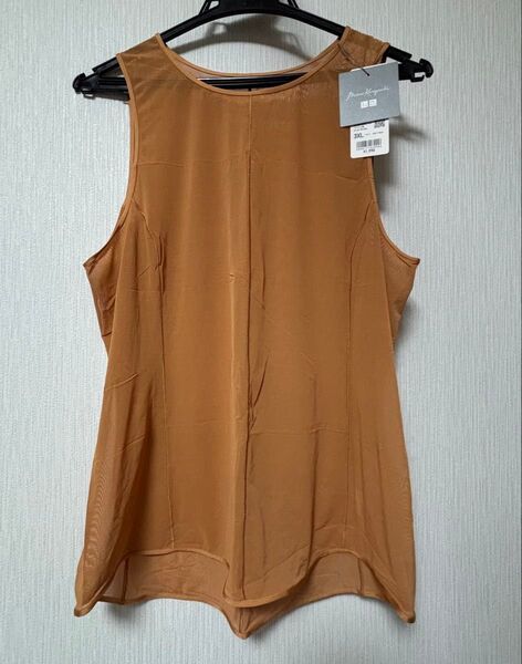 新品未使用UNIQLOユニクロマメクロゴウチシアータンクトップ 3XLブラウン