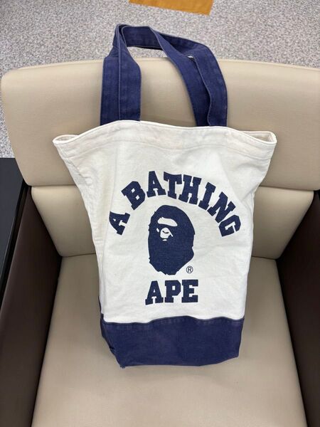 A BATHING APE キャンバス生地ビンテージ風トートバッグ