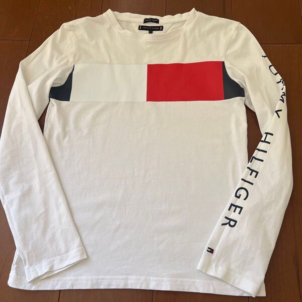 TOMMY HILFIGER 長袖Tシャツ ホワイト 152