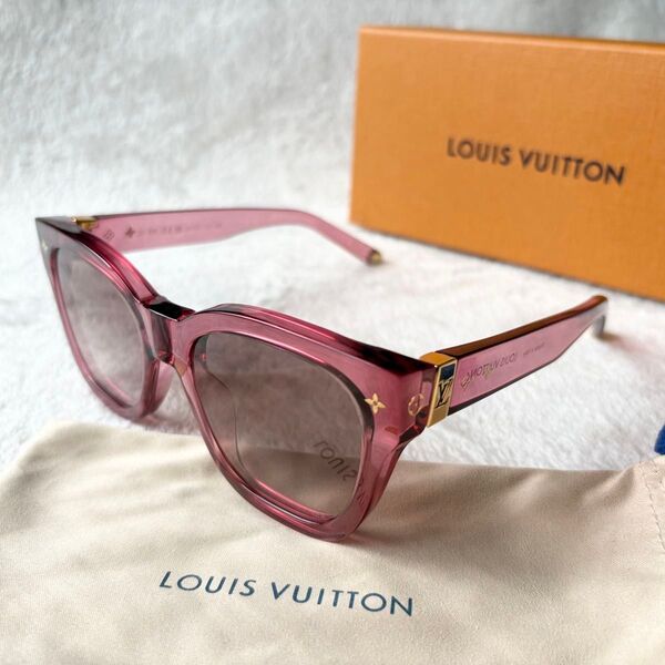 美品 ルイヴィトン サングラス モノグラム スクエア Z2412U 付属品あり LOUIS VUITTON