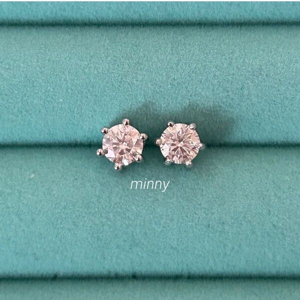モアサナイト(人工ダイヤモンド)立爪一粒ピアス 0.5ct 6爪 シルバー925