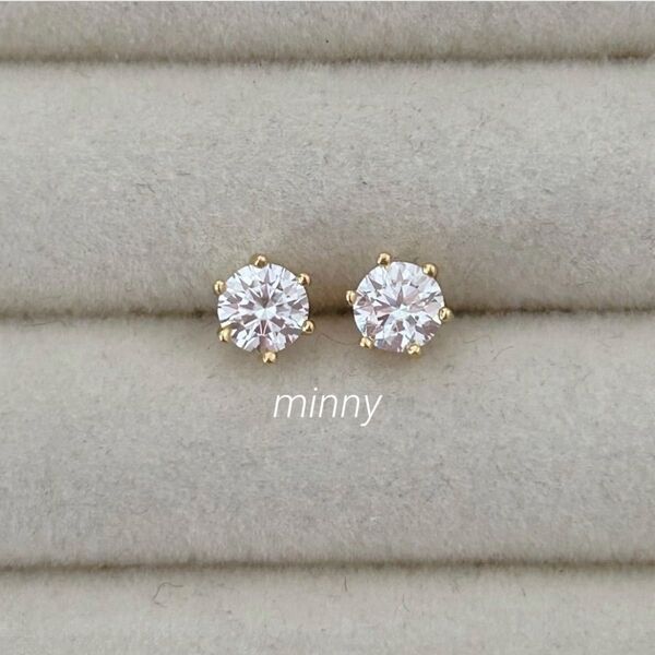 モアサナイト(人工ダイヤモンド)立爪一粒ピアス ゴールド 0.5ct 6爪