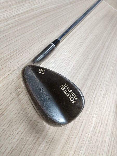FOURTEEN 58度 MT-28 PROTOTYPE 441/1400 刻印 DGシャフト フレックス不明 567グラ