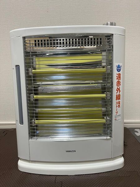 2021年製 加湿機能付き 遠赤外線 電気ストーブ DSE-KC106(W)