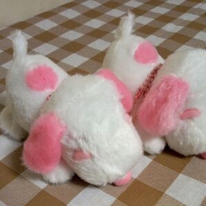 スヌーピー寝そべり ぬいぐるみキーホルダー ピンク 2個セット ボールチェーン付き