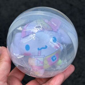 【新品・24時間以内発送手配】サンリオキャラクターズ andST限定 マスコットチャーム シナモロール
