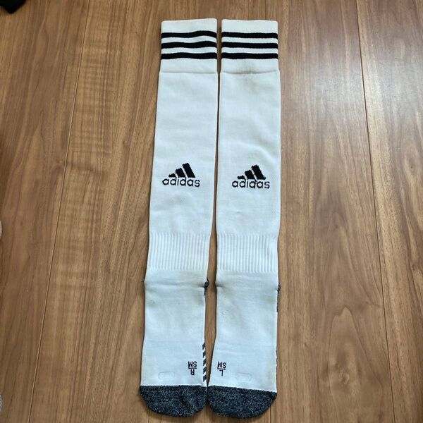 サッカーソックス adidas アディダス サイズ19〜21
