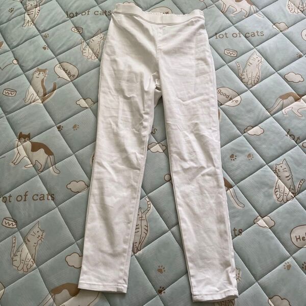 これからの季節に!美品♪ GU ウエストゴム 白色スキニーパンツ サイズS レギパン