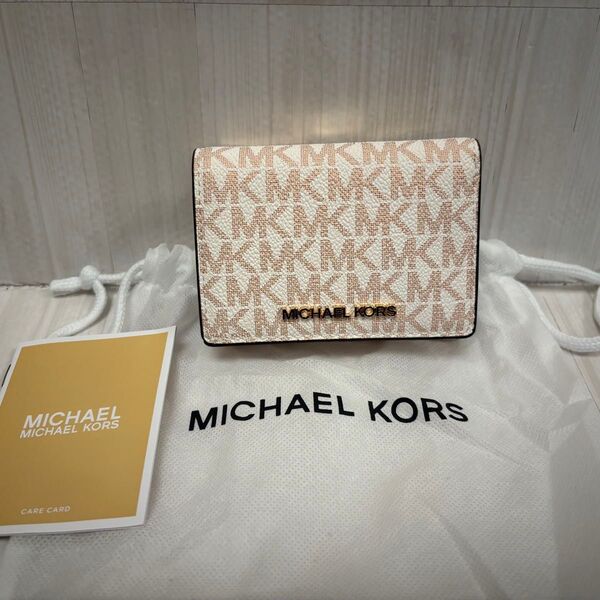 美品 MICHAEL KORS マイケル・コース JET SET TRAVEL ウォレット ミディアム シグネチャー