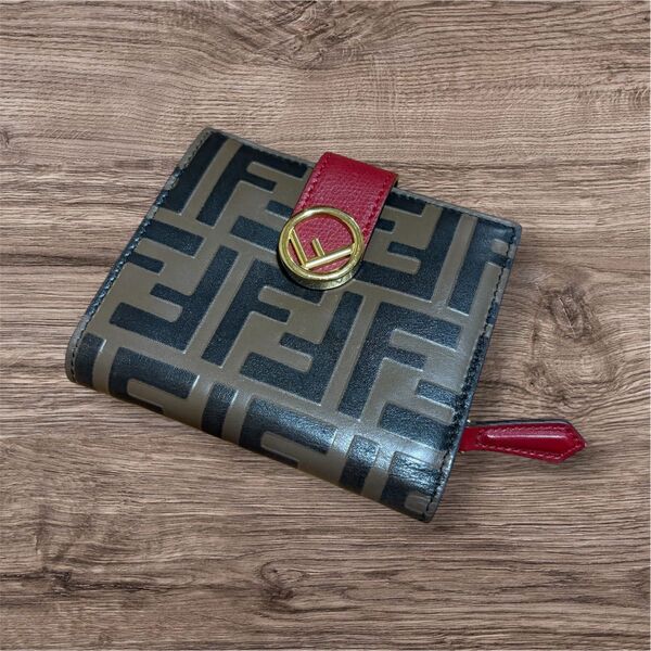 FENDI 財布 ズッカ