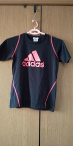 値下げ adidas アディダス Tシャツ