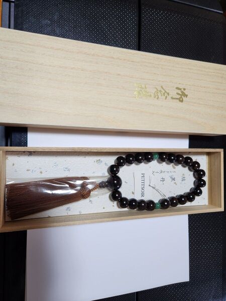数珠 黒檀と翡翠