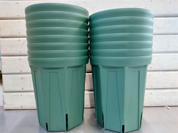 植物の根張りが違う!兼弥産業 スリット鉢CSM-150L(ロングタ