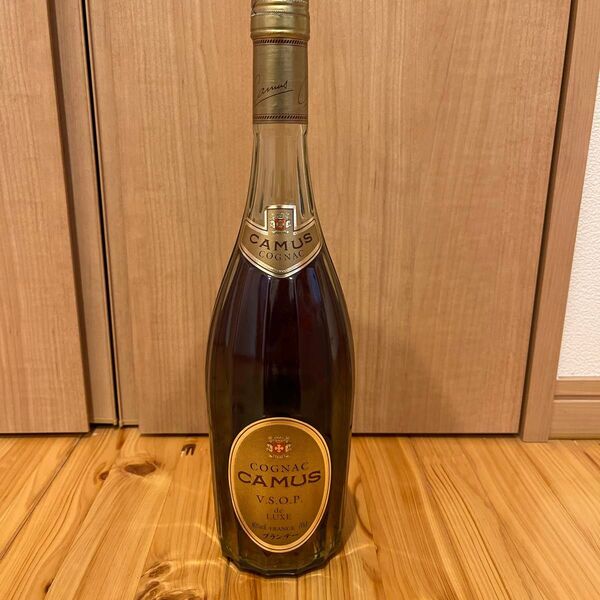 CAMUS カミュ VSOP ドゥリュクス コニャック ブランデー 古酒