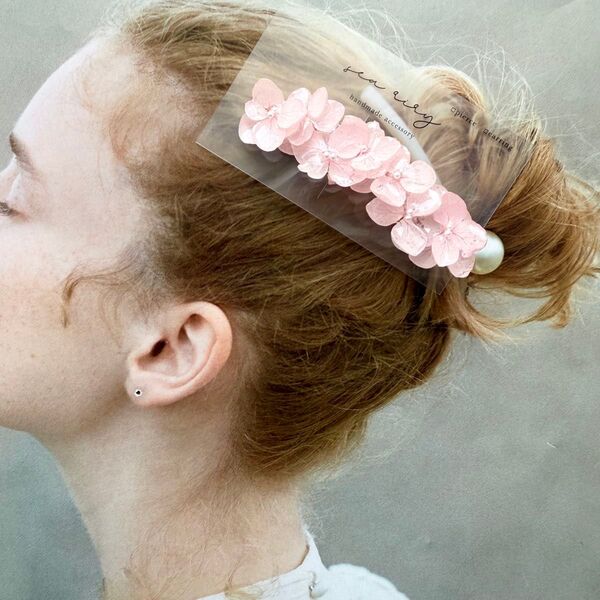 no.1083 さくら色の紫陽花のヘアクリップ 紫陽花 ドライフラワー パール ヘアアクセサリー レジンクリップ ハンドメイド