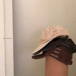 oatmeal corduroy cap