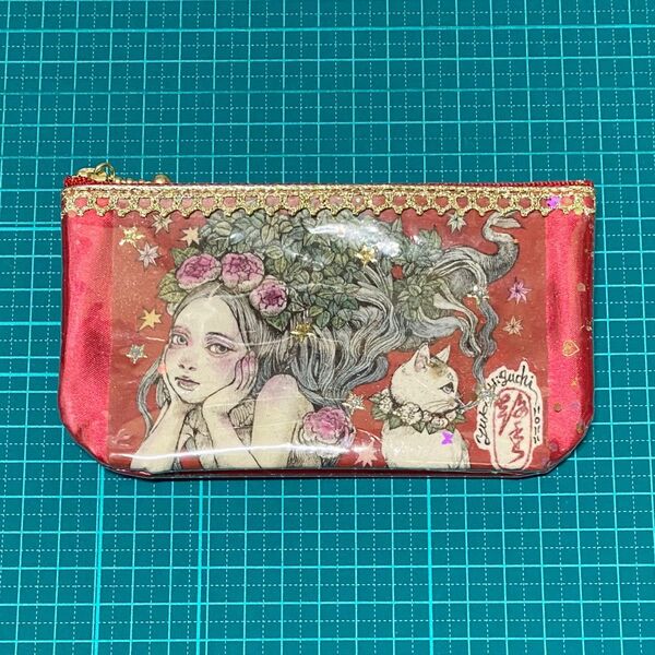 【SALE】ビニールポーチ RED 横幅14cm 女の子 白ネコ キラキラ