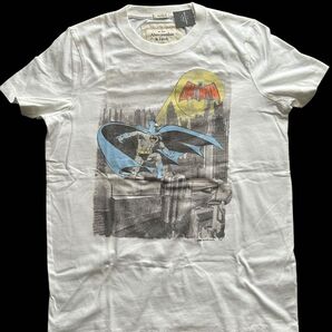 【タグ付き未使用】アバクロンビーアンドフィッチ メンズTシャツ musclマッスル バットマン BATMAN 白 M