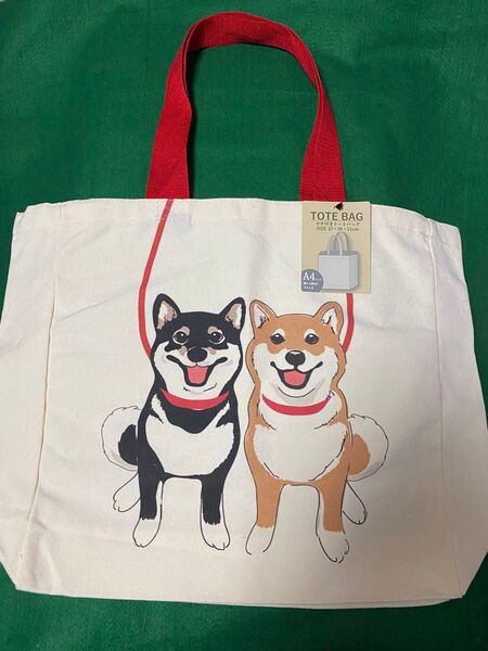 新品 柴犬柄キャンパストートバック