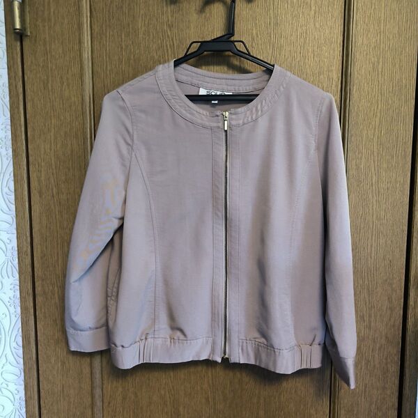 薄手のショート丈 ジャケット