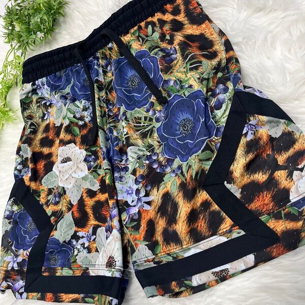 NIKE ナイキ JORDAN バスパン ショートパンツ 花柄 総柄 エア ジョーダン ハーフパンツ