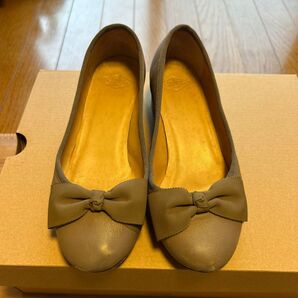 NUMBER TWENTY-ONE リボンフラットシューズ グレー 35