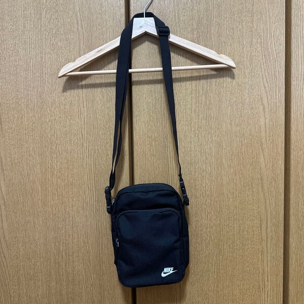NIKE ショルダーバッグ ブラック
